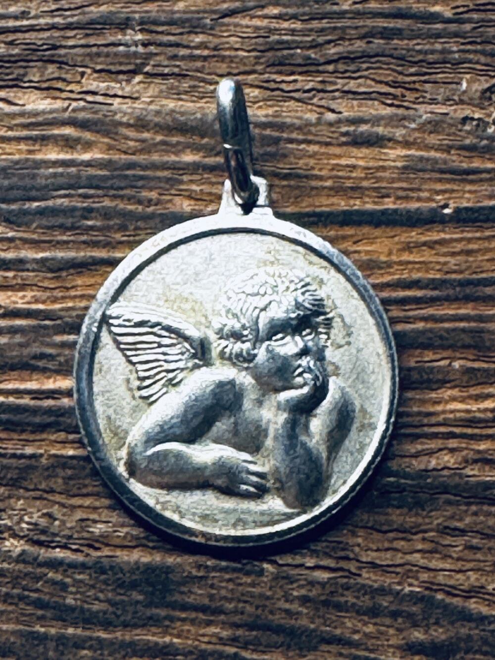 Vintage SU 925 Sterling Silver Italy Raphael Cherub Angel Medal Charm / Pendant